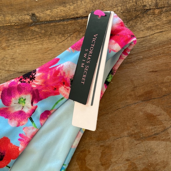 Victoria’s Secret floral bikini bottom - Picture 2 of 5